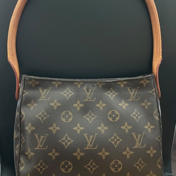 Vintage Louis Vuitton Mono Looping GM, Tri-Fold Mono Wallet and Card Holder - Picture 2 of 7